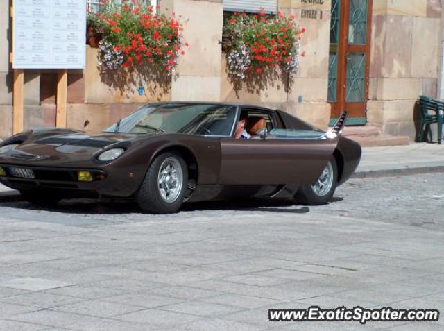 Lamborghini Miura spotted in Molsheim, France