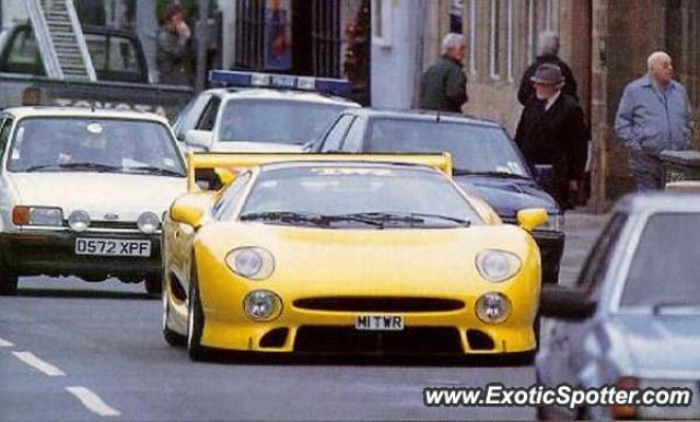 Jaguar XJ220 spotted in Newcastle Upon Tyne, United Kingdom