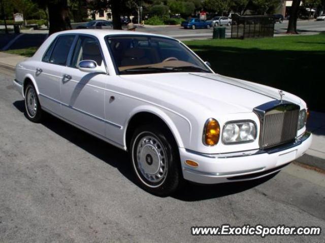 Bentley Arnage spotted in Islamabad, Pakistan