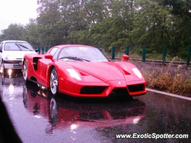 Ferrari Enzo spotted in Rome, Italy