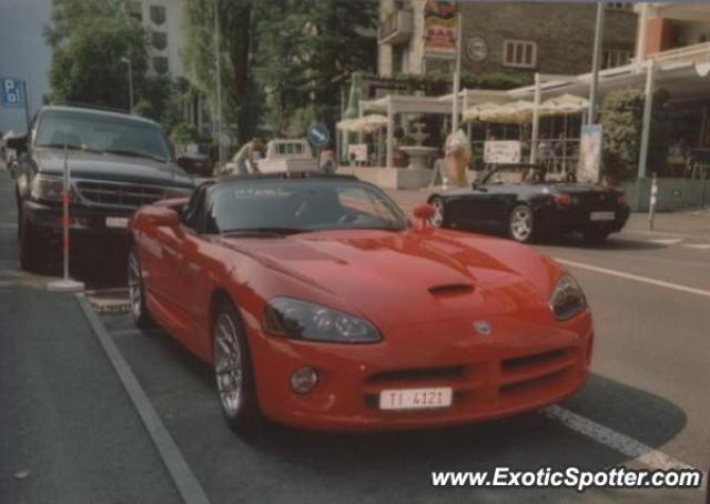 Dodge Viper spotted in Locarno, Switzerland