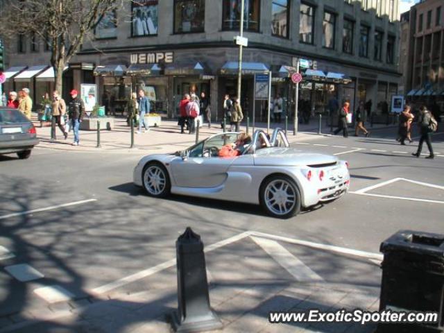 Renault Spider spotted in Dusseldorf, Germany