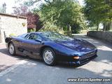 Jaguar XJ220