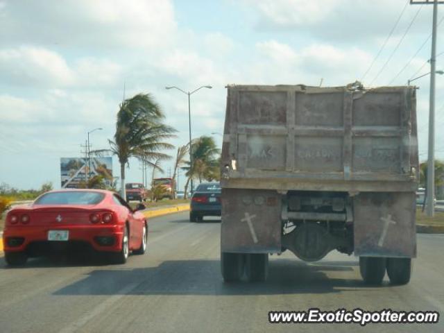 Ferrari 360 Modena spotted in Cancun, Mexico