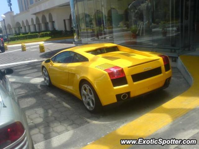 Lamborghini Gallardo spotted in Veracruz, Mexico