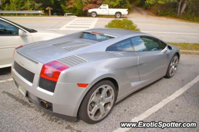 Lamborghini Gallardo spotted in Outside Greenville, South Carolina