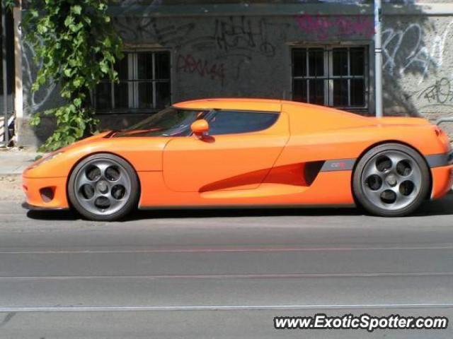 Koenigsegg CCR spotted in Salem, Oregon