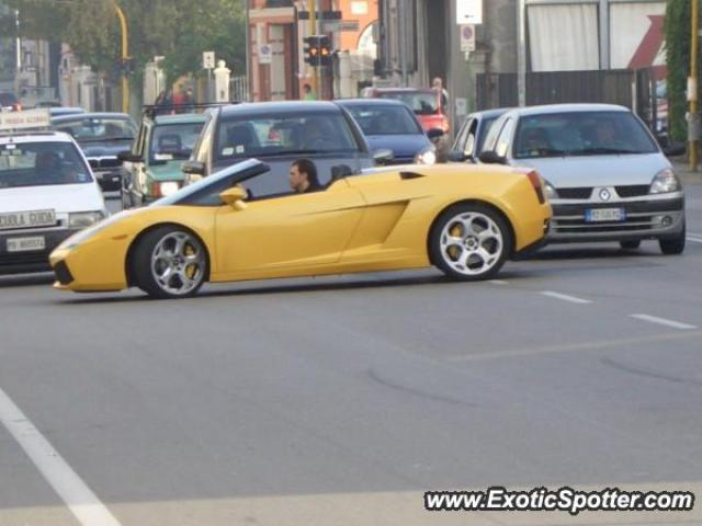 Lamborghini Gallardo spotted in Oderzo, Italy