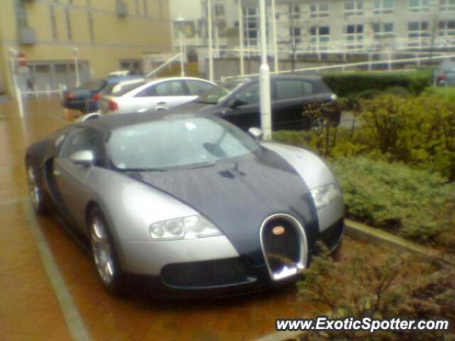 Bugatti Veyron spotted in Manchester, United Kingdom