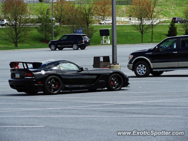 Dodge Viper spotted in Hershey, Pennsylvania