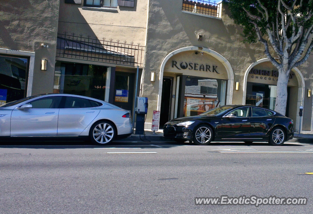 Tesla Model S spotted in Santa Monica, California