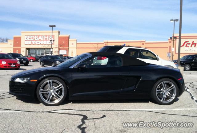 Audi R8 spotted in Peoria, Illinois