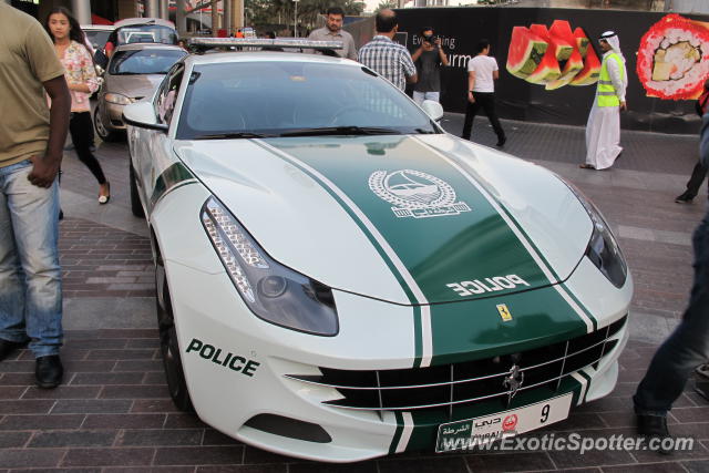 Ferrari FF spotted in Dubai, United Arab Emirates