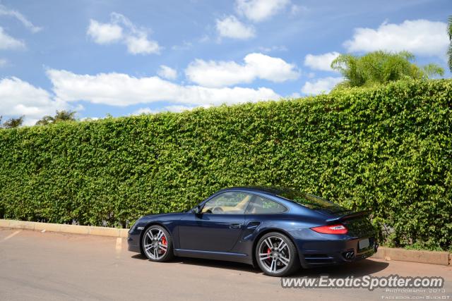 Porsche 911 Turbo spotted in Brasilia, Brazil