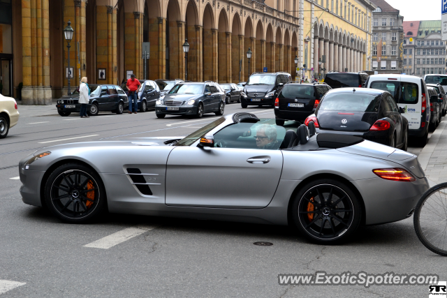 Mercedes SLS AMG spotted in Munich, Germany