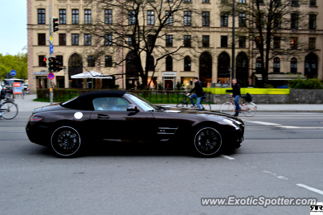 Mercedes SLS AMG spotted in Munich, Germany