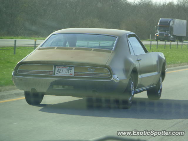 Other Vintage spotted in Interstate 65, Indiana