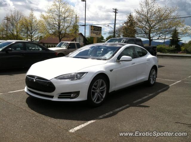 Tesla Model S spotted in Bremerton, Washington