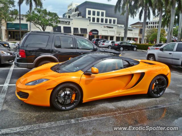 Mclaren MP4-12C spotted in Boca Raton, Florida
