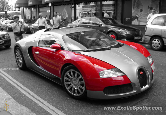 Bugatti Veyron spotted in London, United Kingdom