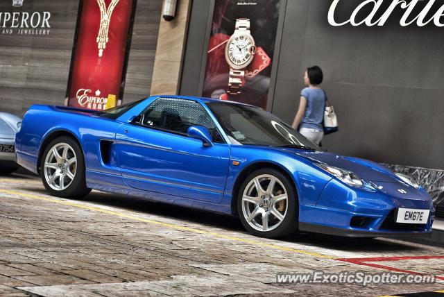Acura NSX spotted in Orchard Road, Singapore