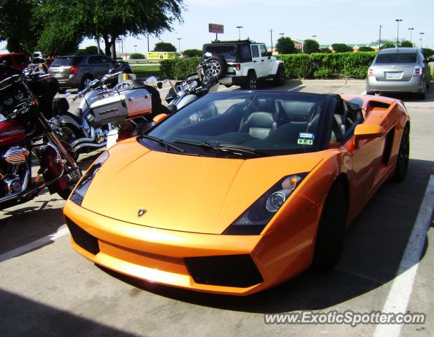 Lamborghini Gallardo spotted in Lewisville, Texas