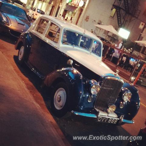 Bentley S Series spotted in Montreal, Canada