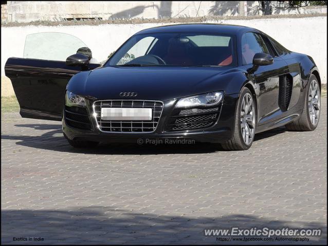 Audi R8 spotted in Bangalore, India