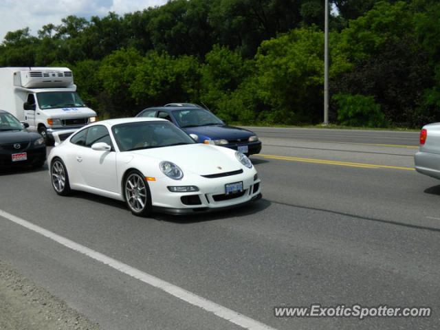 Porsche 911 GT3 spotted in Toronto, Canada