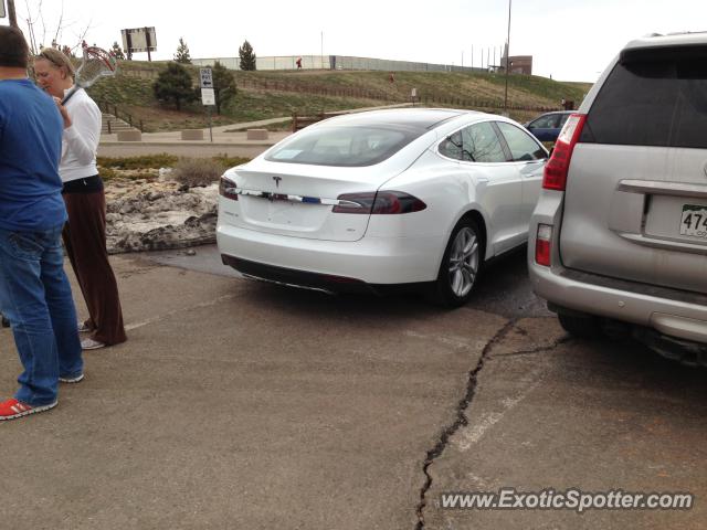 Tesla Model S spotted in Castle rock, Colorado