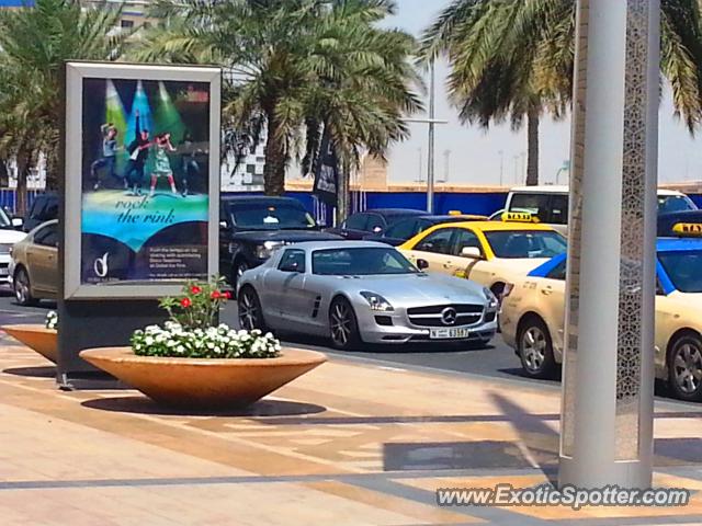 Mercedes SLS AMG spotted in Dubai, United Arab Emirates