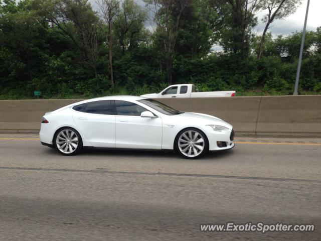 Tesla Model S spotted in Cincinnati, Ohio