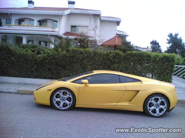 Lamborghini Gallardo spotted in Lavasan, Iran