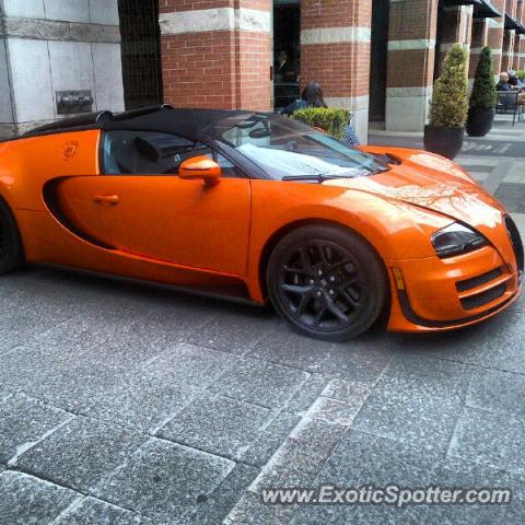 Bugatti Veyron spotted in Toronto, Canada