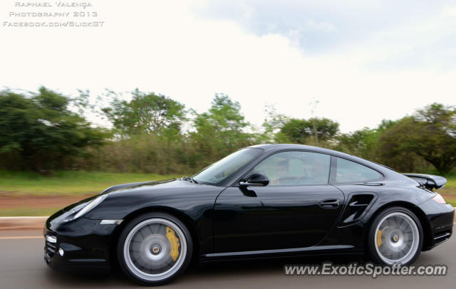 Porsche 911 Turbo spotted in Brasilia, Brazil