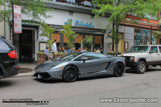 Lamborghini Gallardo spotted in Chicago, Illinois