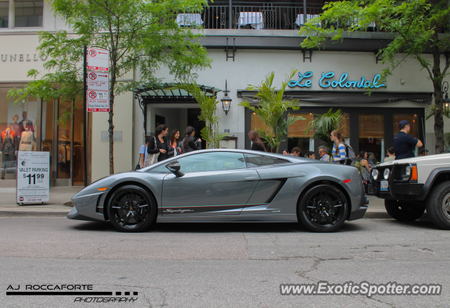 Lamborghini Gallardo spotted in Chicago, Illinois