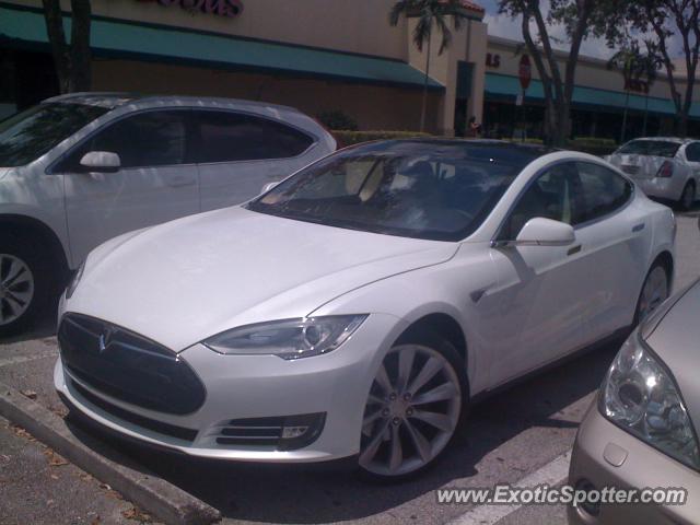 Tesla Model S spotted in Boca Raton, Florida