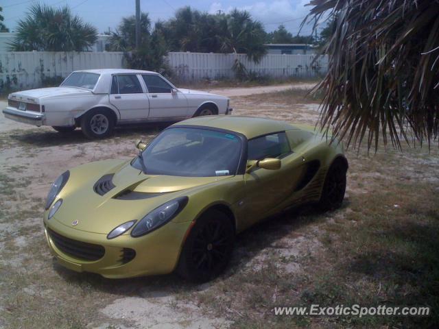 Lotus Elise spotted in Panama City, Florida