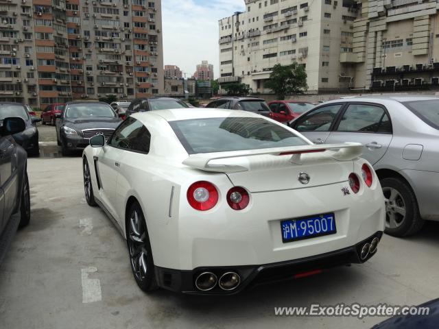 Nissan GT-R spotted in Shanghai, China