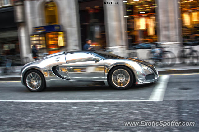 Bugatti Veyron spotted in London, United Kingdom