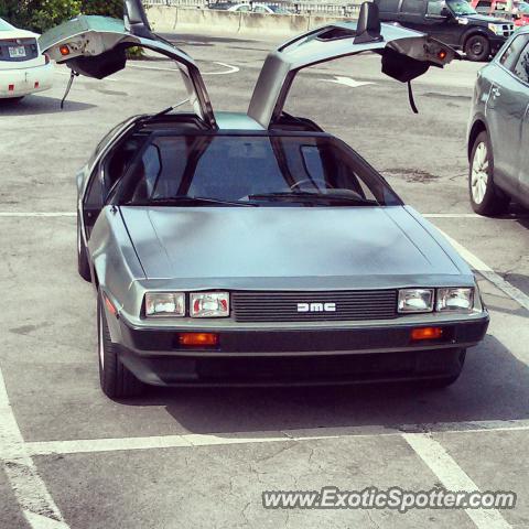 DeLorean DMC-12 spotted in Montreal, Canada