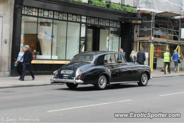 Rolls Royce Silver Cloud spotted in London, United Kingdom