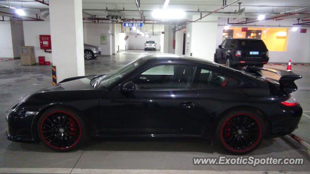 Porsche 911 spotted in Shanghai, China