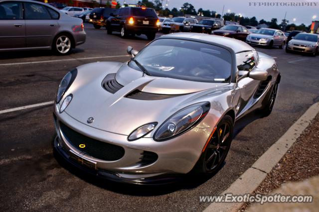 Lotus Elise spotted in Indianapolis, Indiana