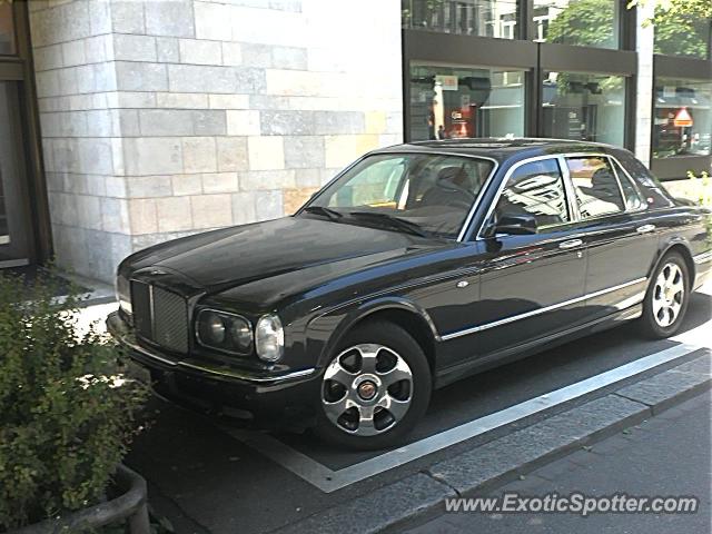 Bentley Arnage spotted in Zürich, Switzerland