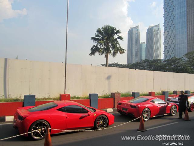 Ferrari 458 Italia spotted in Jakarta, Indonesia