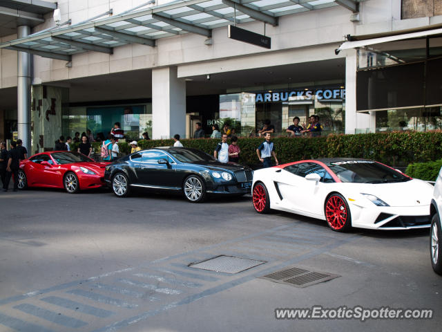 Lamborghini Gallardo spotted in Jakarta, Indonesia