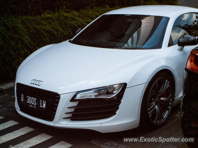Audi R8 spotted in Jakarta, Indonesia