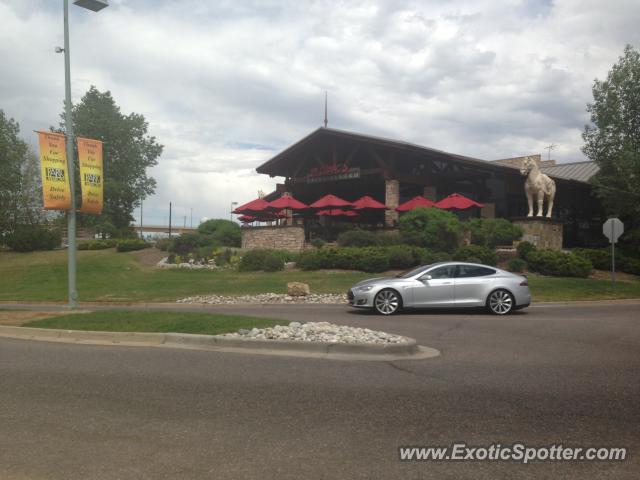 Tesla Model S spotted in Centennial, Colorado